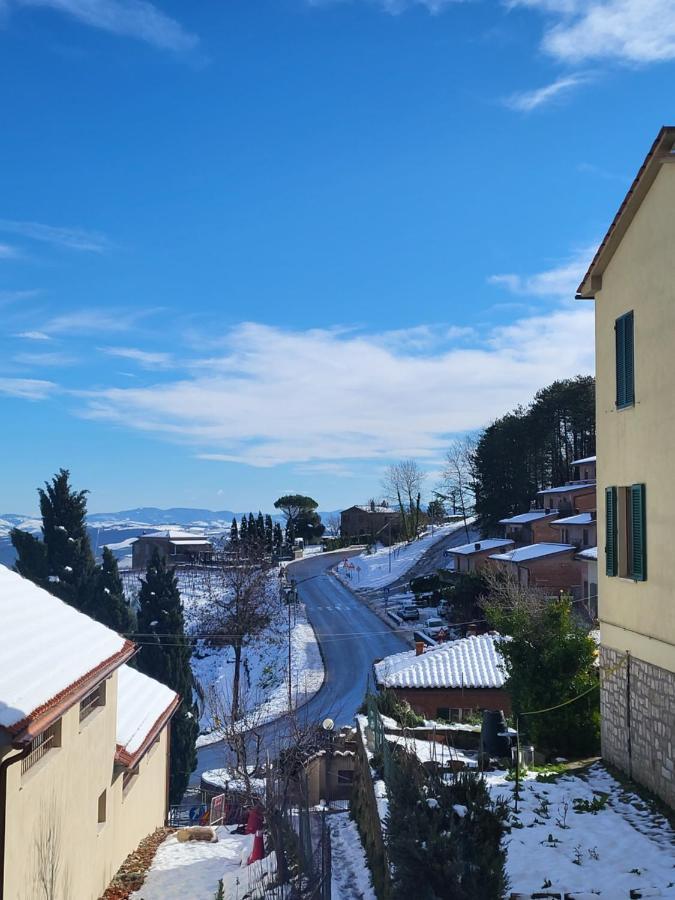 Апартаменты Casa Per L'Osticcio Vista Sulla Val D'Orcia Монтальчино Экстерьер фото