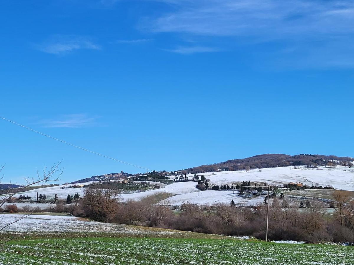 Апартаменты Casa Per L'Osticcio Vista Sulla Val D'Orcia Монтальчино Экстерьер фото